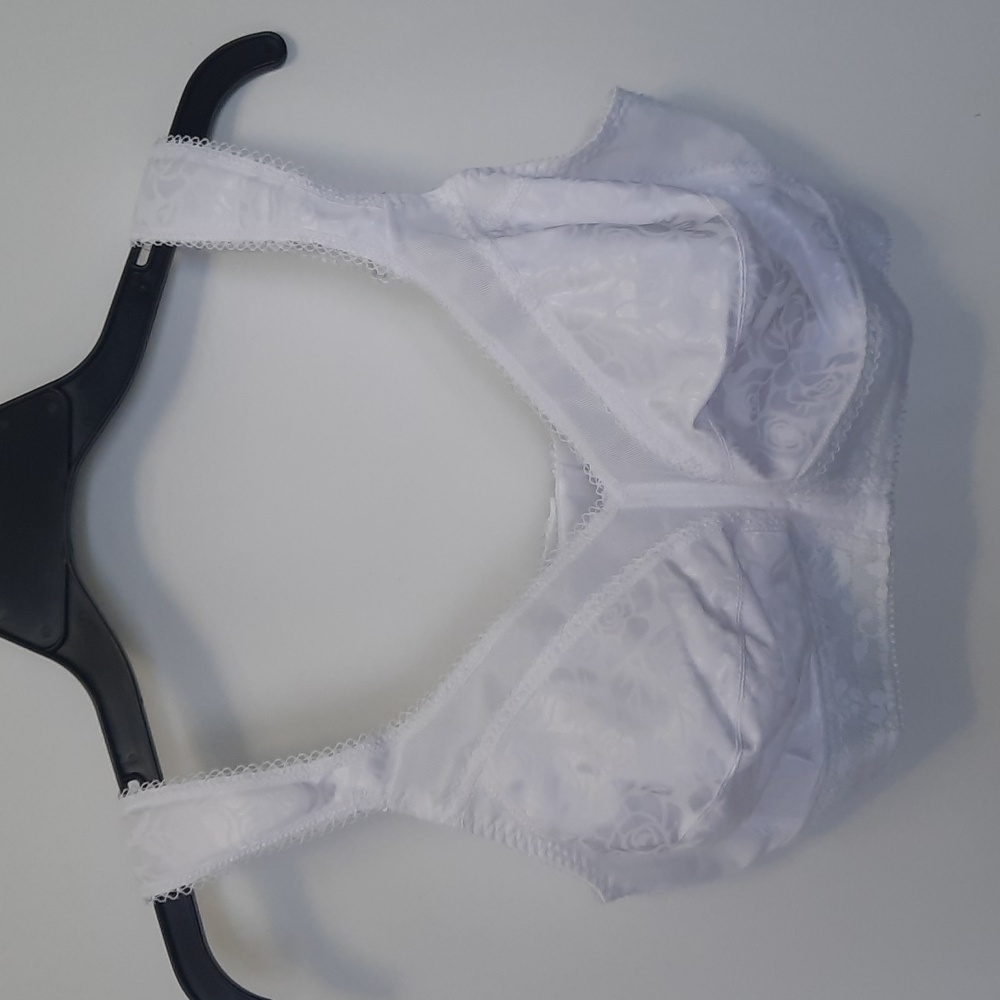 Playtex 18 Hr Bra sz.36D white 4-way Support
